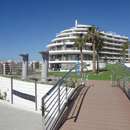Moderno Con Terraza Y Vistas Al Mar R22 By Novadesta *